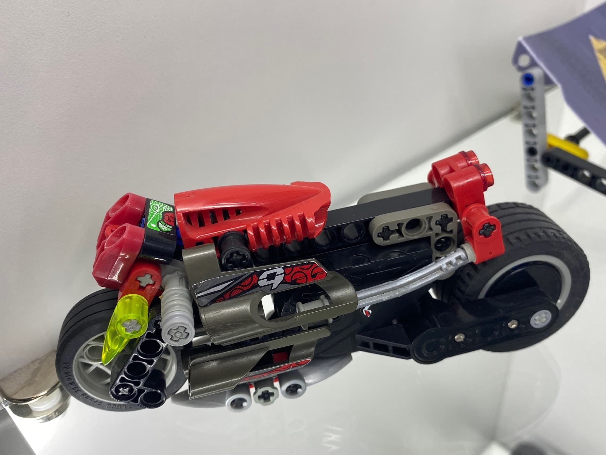 LEGO 8354 Exo Force Bike