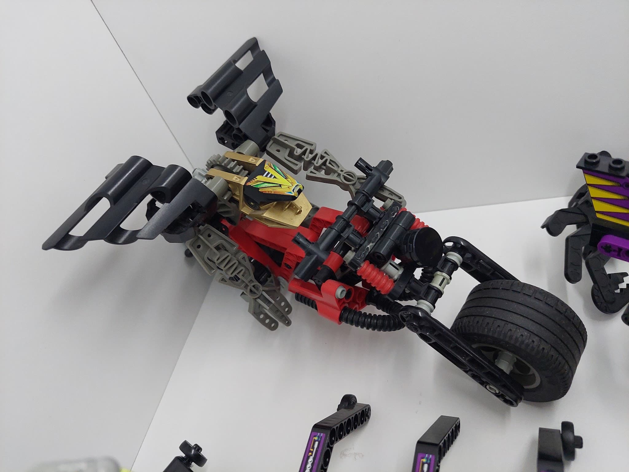 LEGO 8520 Millennium Slizer