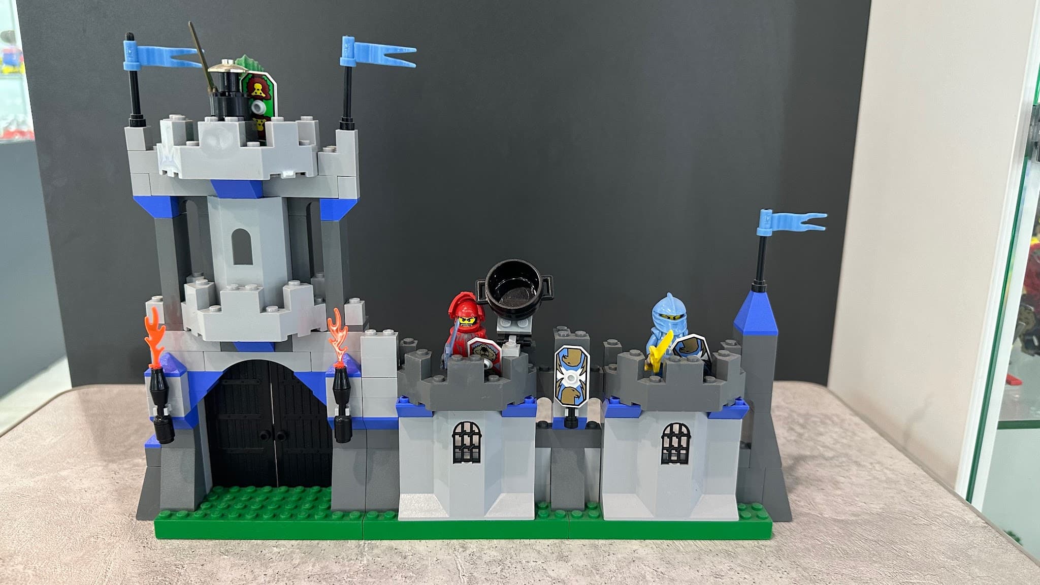 LEGO 8799 Knights' Castle Wall