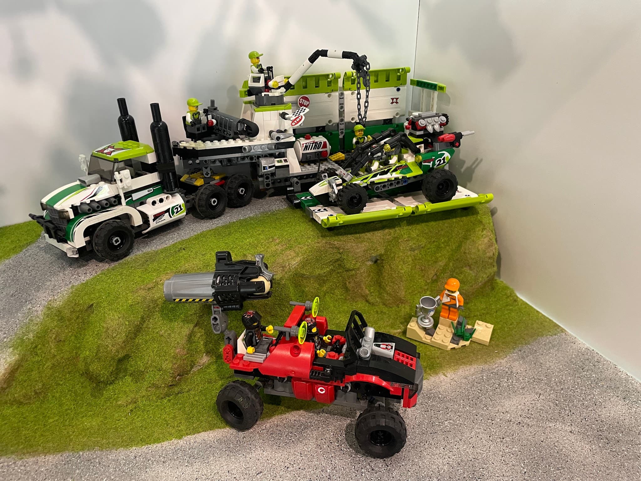LEGO 8864 Desert of Destruction
