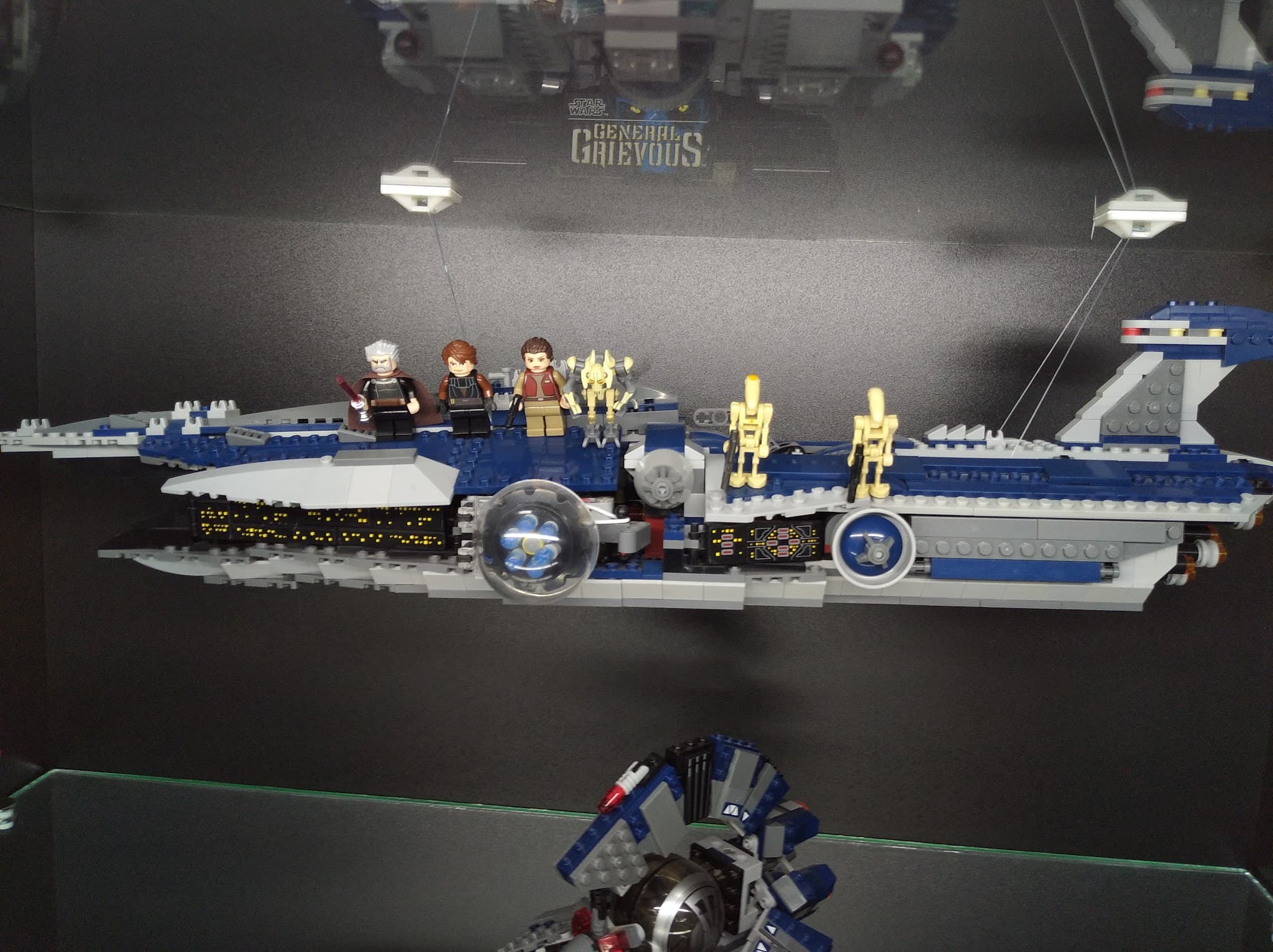 LEGO 9515 The Malevolence