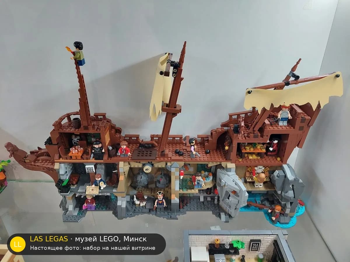 LEGO 21363 The Goonies (The Goonies) на витрине музея Las Legas
