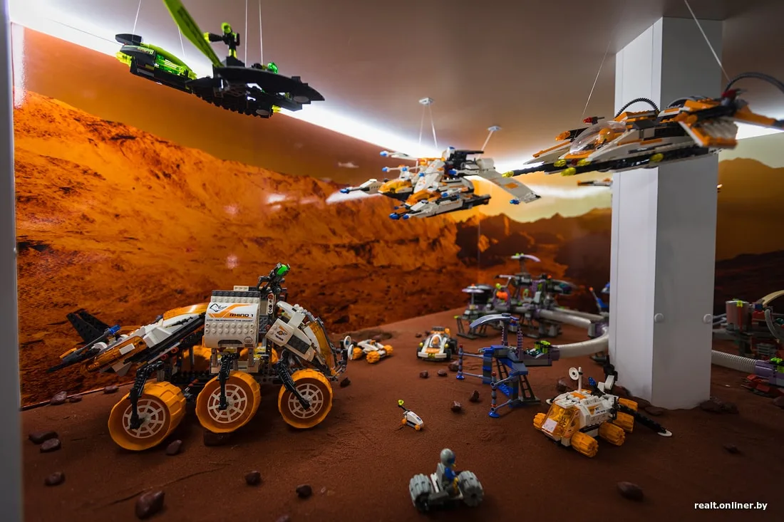 Диорама Марса из LEGO