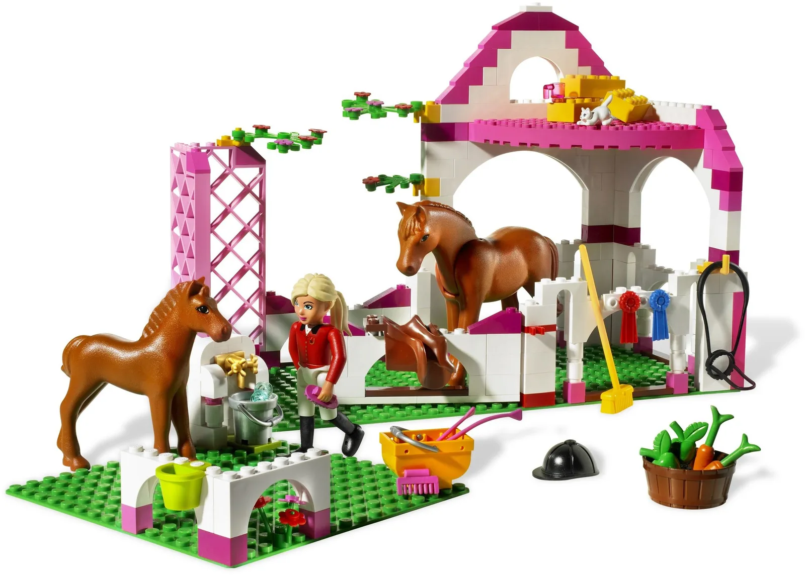 Horse Stable 7585, серия Belville, 209 деталей, 2008 год