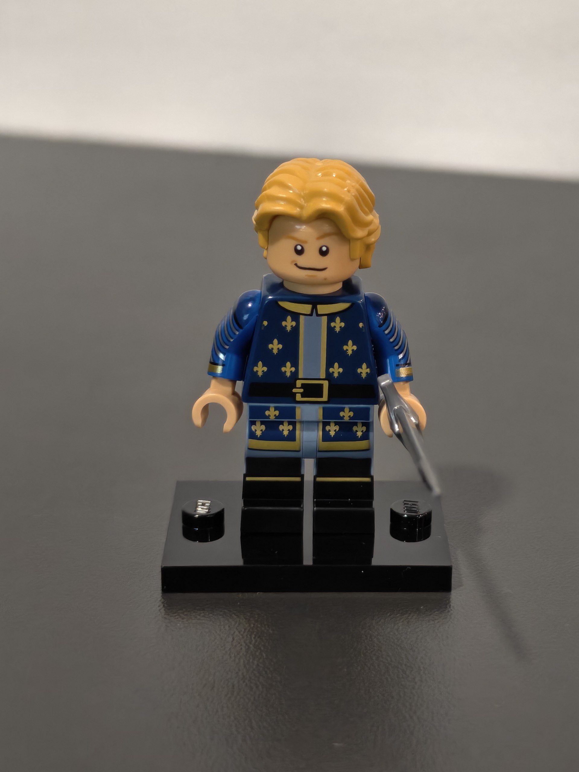 71053-12 Prince Charming, Collectible Minifigures · 2026 · 6 деталей